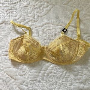 NWT Victorias Secret Bra